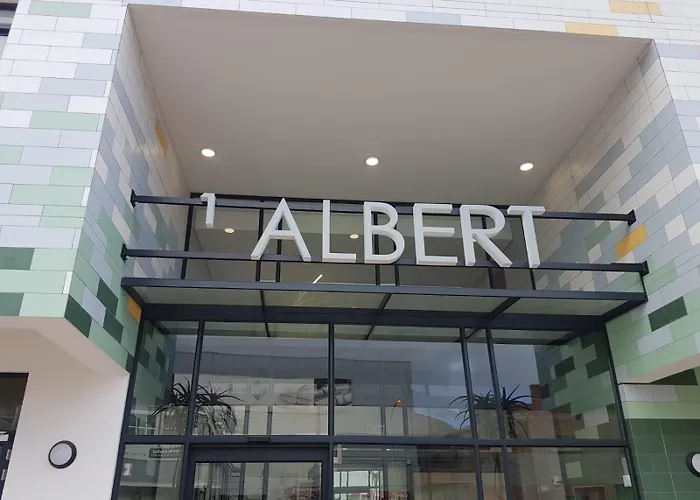 1 Albert Studio Apartment